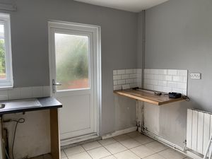 Photo 5- click for photo gallery